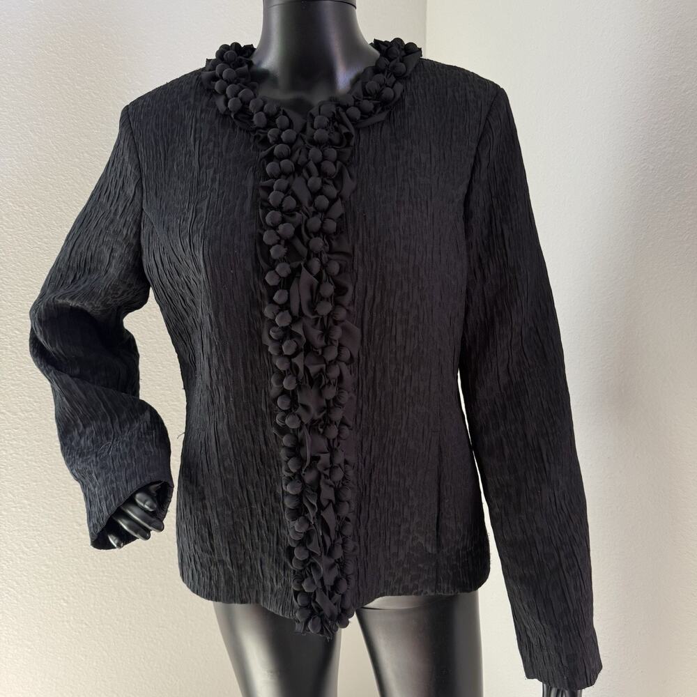Chico’s Black Bowknot Edge Textured Jacket, Size 1 Padded Shoulders Button Up